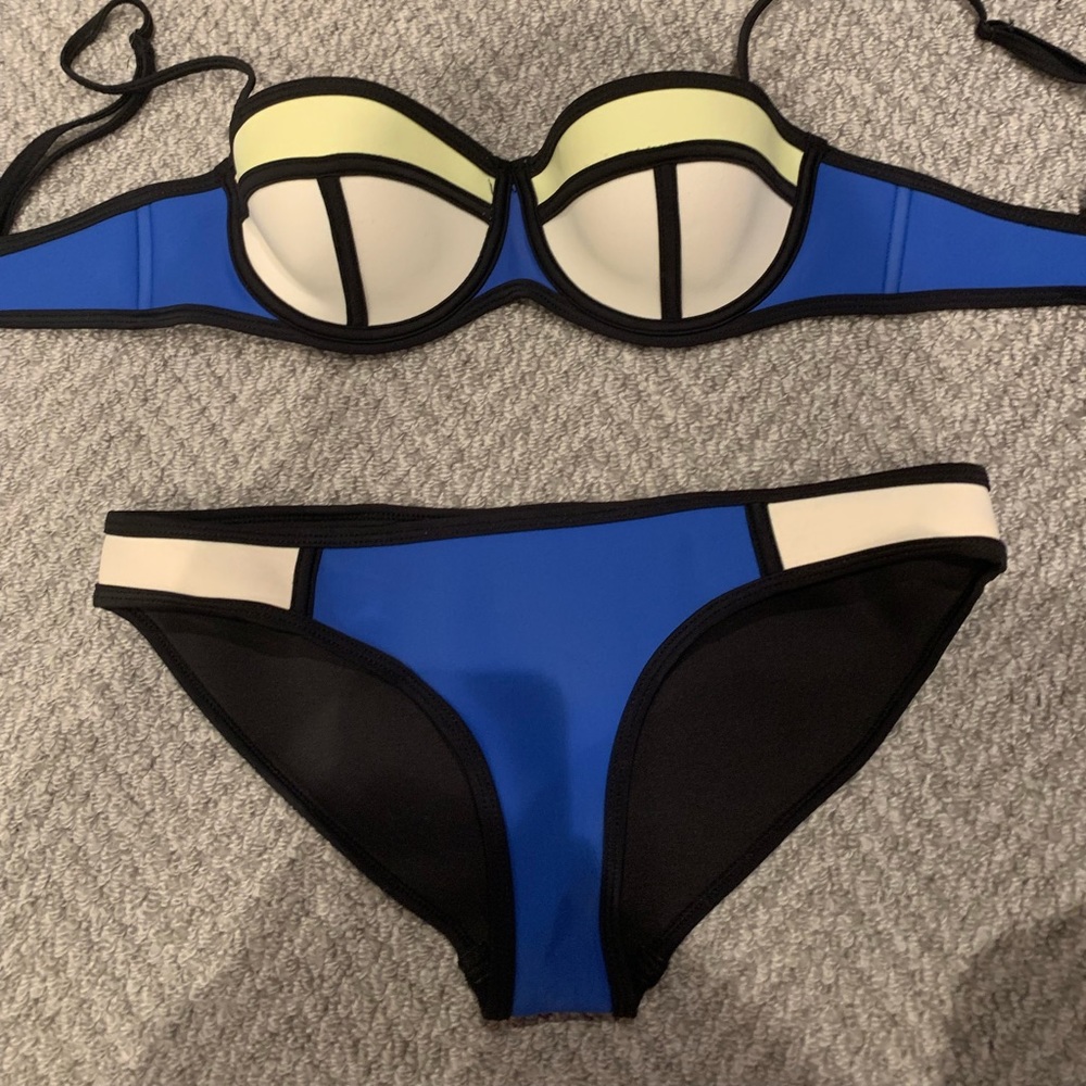 Triangl bikini